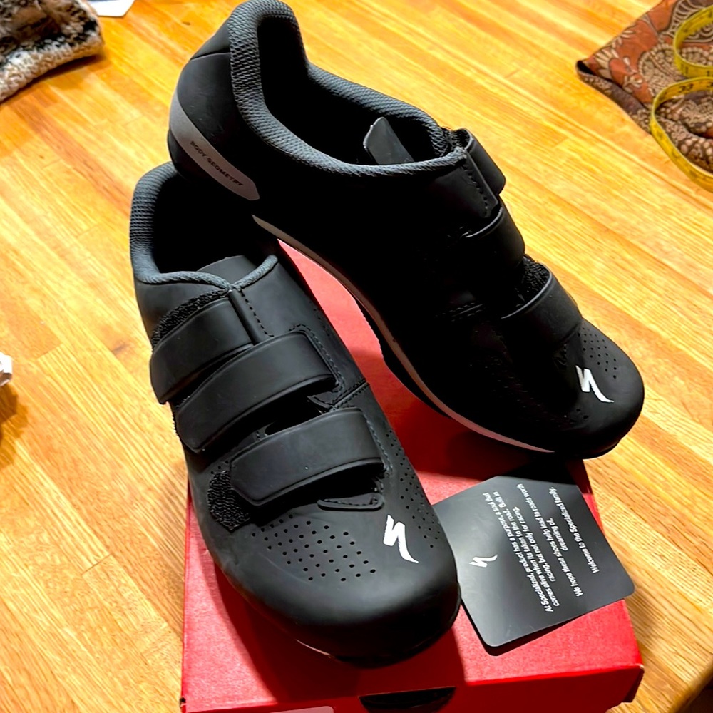 Specialized Sport RBX 9.5 bike shoes